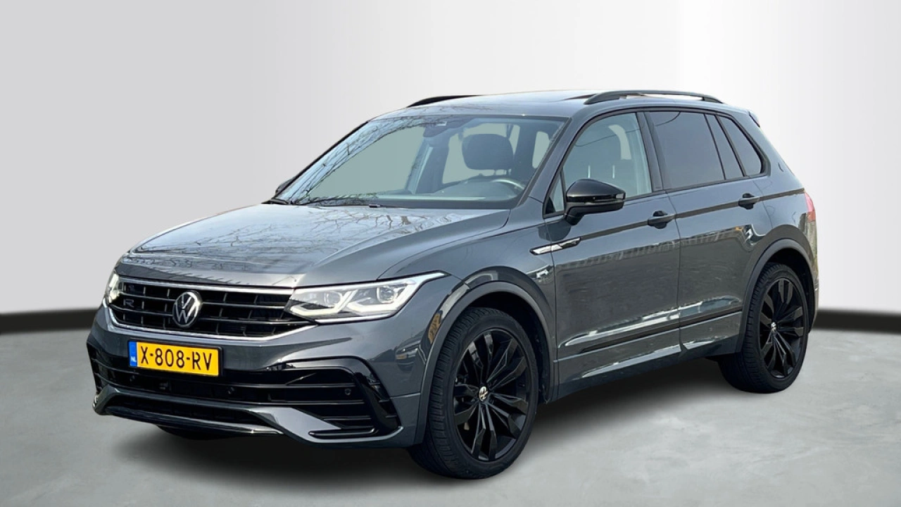 Volkswagen Tiguan 1.5 TSI 150pk DSG R-Line Business Panoramadak Black Style