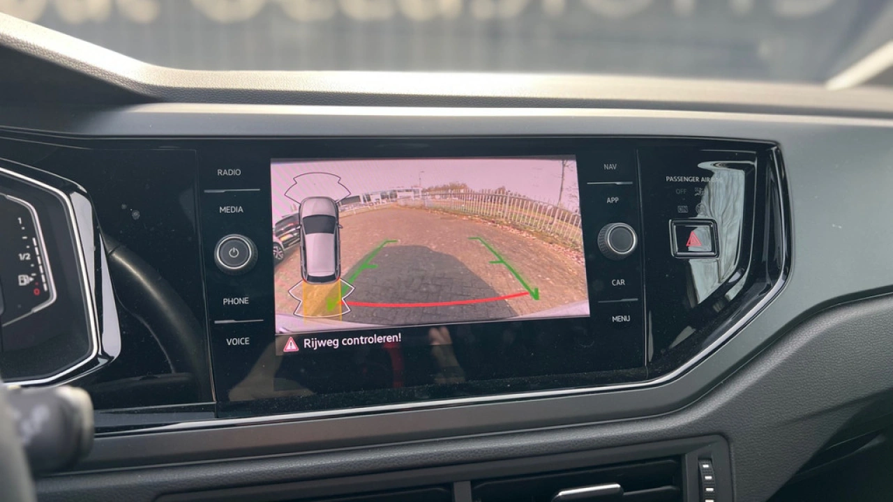 Volkswagen Polo 1.0 TSI 95pk DSG R-Line Business Panoramadak Matrix