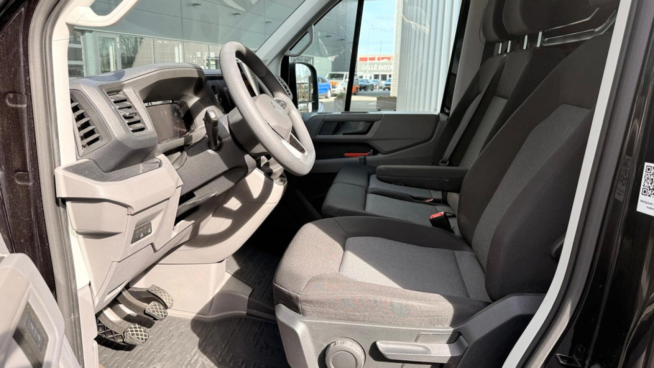 VW Bedrijfswagens Crafter L3H3 2.0 TDI 140pk 3.5T Trendline