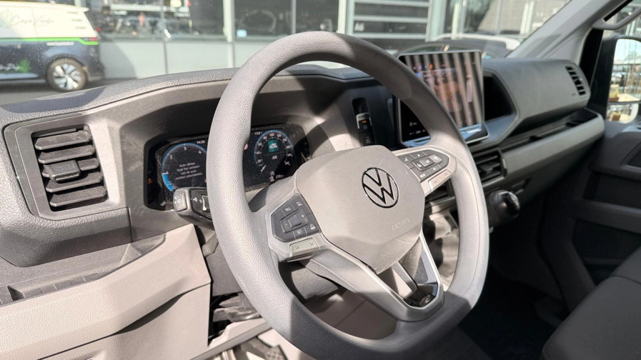 VW Bedrijfswagens Crafter L3H3 2.0 TDI 140pk 3.5T Trendline