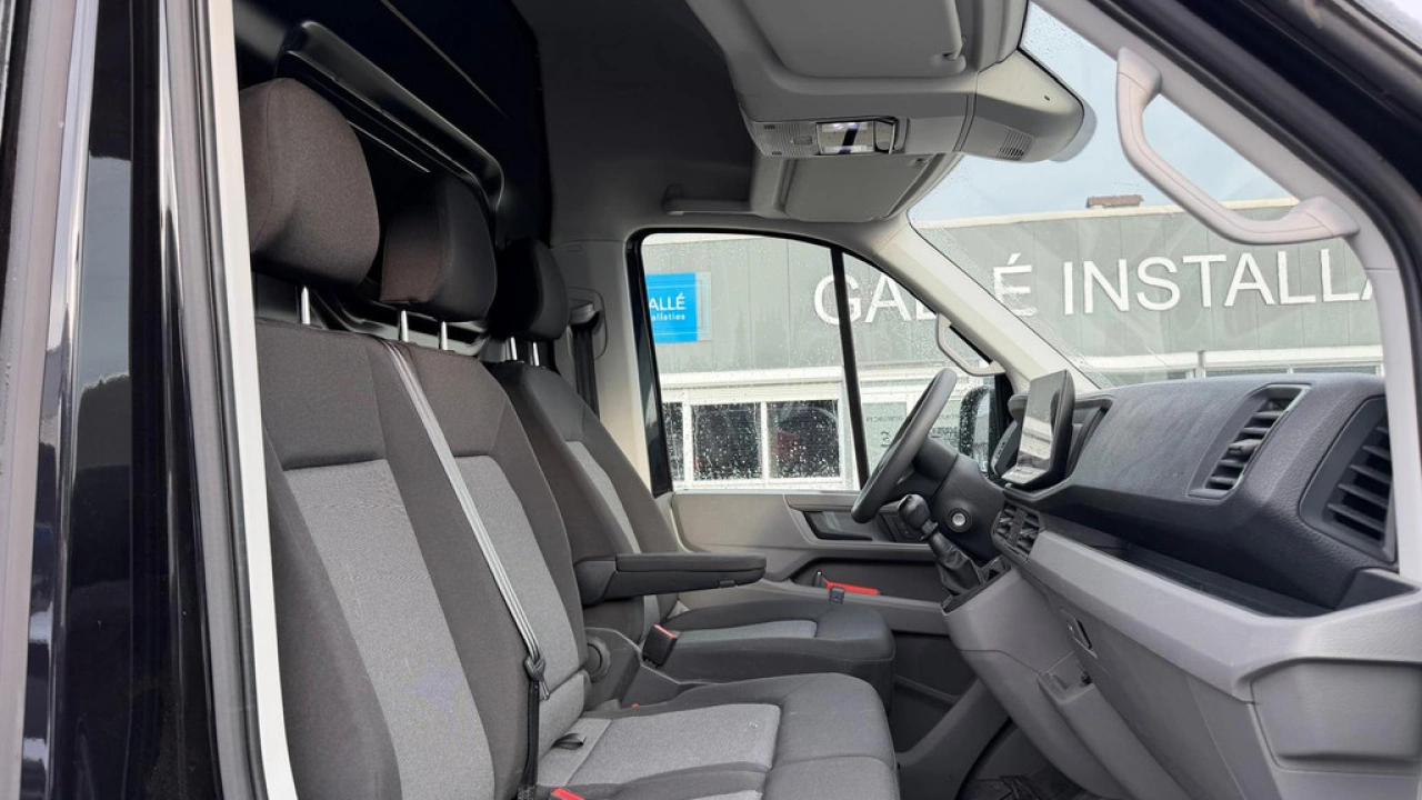 VW Bedrijfswagens Crafter L3H3 2.0 TDI 140pk 3.5T Trendline