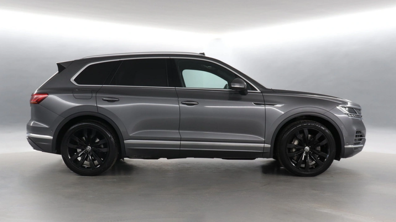 Volkswagen Touareg 3.0 TSI eHybrid 381pk PHEV 4MOTION Elegance