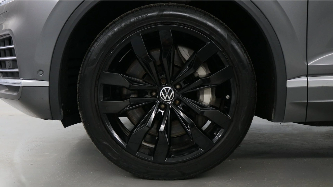 Volkswagen Touareg 3.0 TSI eHybrid 381pk PHEV 4MOTION Elegance