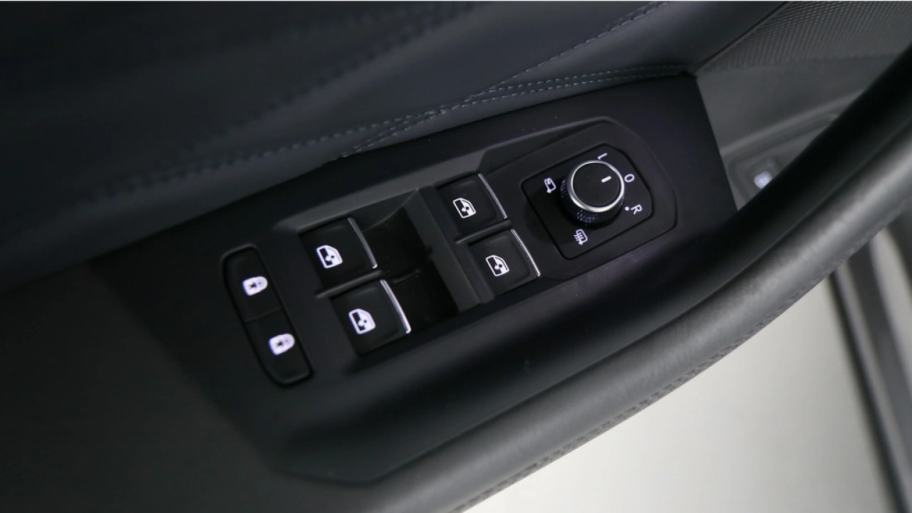 Volkswagen Touareg 3.0 TSI eHybrid 381pk PHEV 4MOTION Elegance