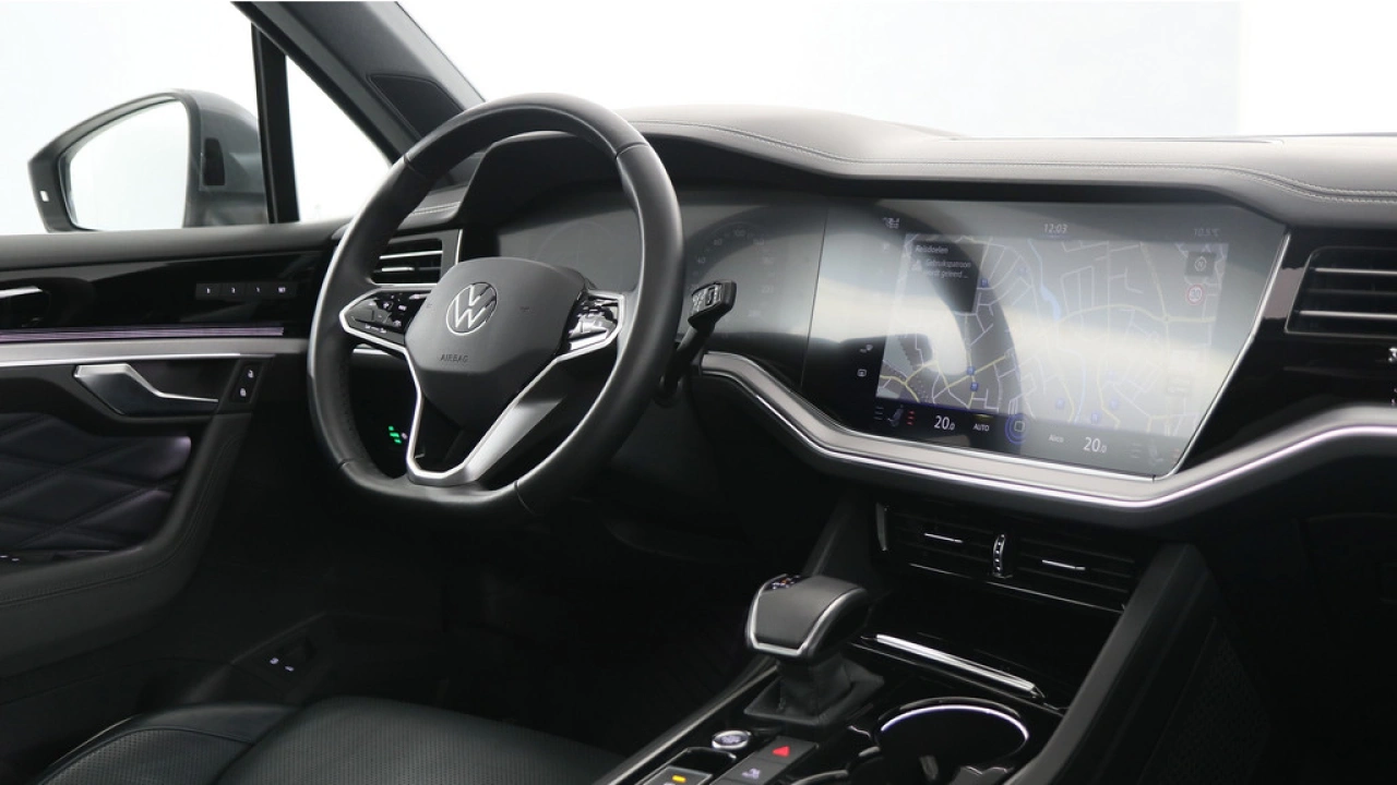 Volkswagen Touareg 3.0 TSI eHybrid 381pk PHEV 4MOTION Elegance