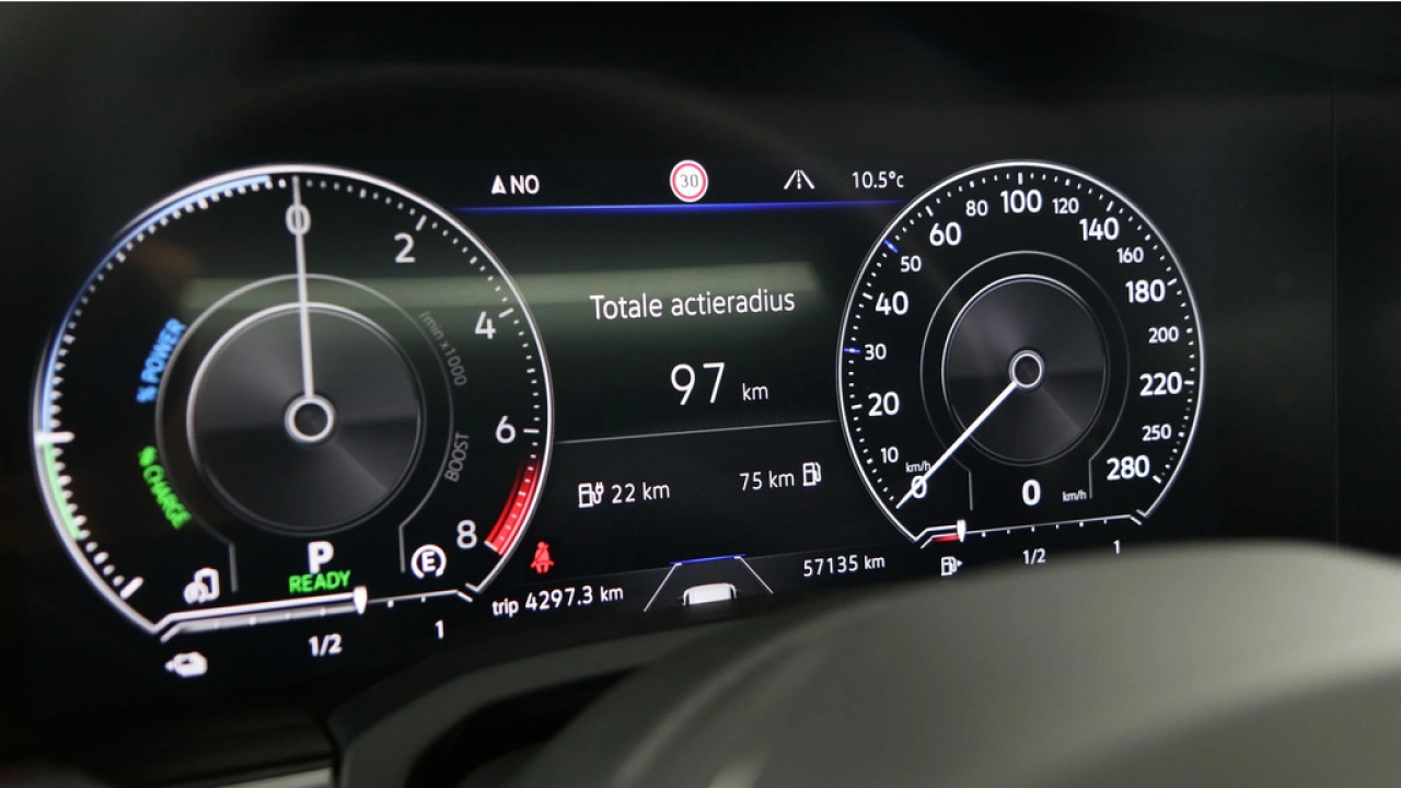 Volkswagen Touareg 3.0 TSI eHybrid 381pk PHEV 4MOTION Elegance