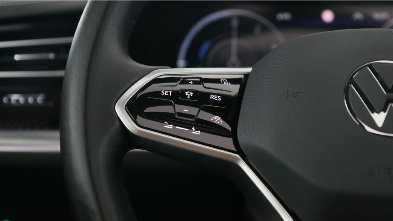 Volkswagen Touareg 3.0 TSI eHybrid 381pk PHEV 4MOTION Elegance