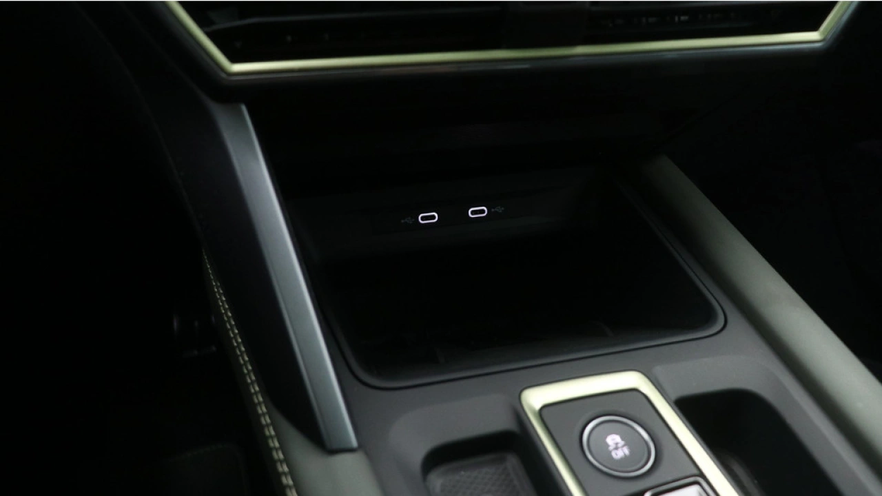 CUPRA Formentor 1.5 TSI e-Hybrid VZ Tribe Edition / Demonstratievoertuig