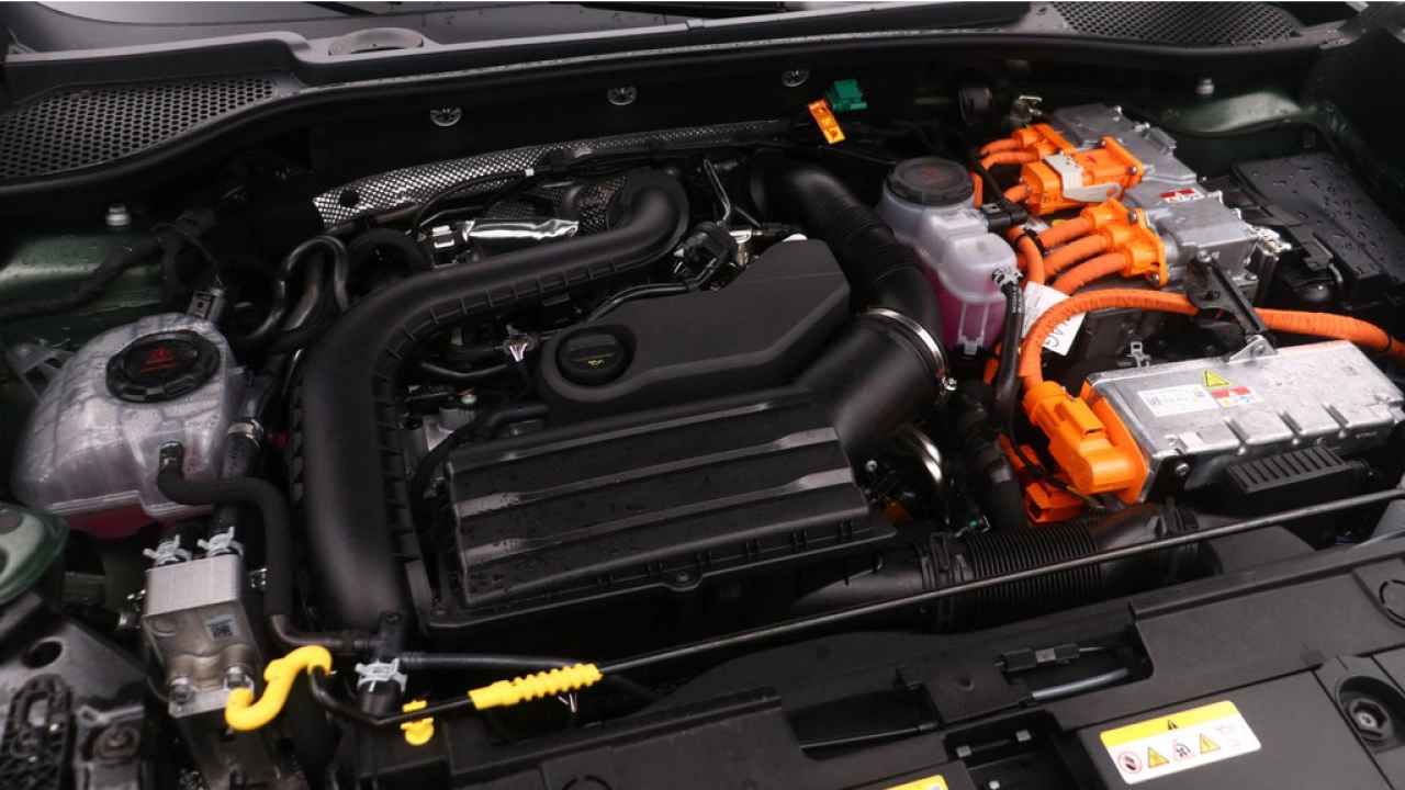 CUPRA Formentor 1.5 TSI e-Hybrid VZ Tribe Edition / Demonstratievoertuig