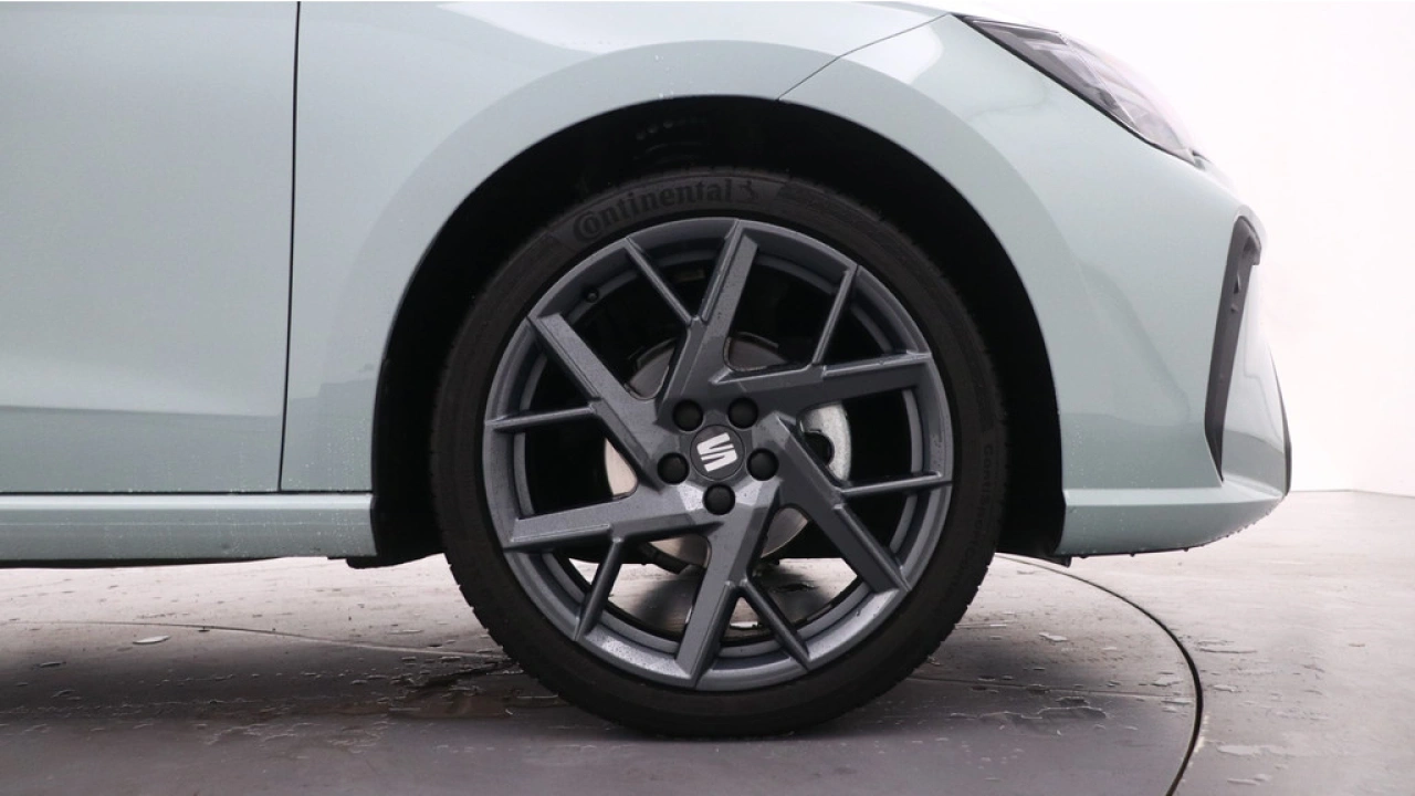 SEAT Ibiza 1.0 EcoTSI FR Business Connect / Demonstratievoertuig