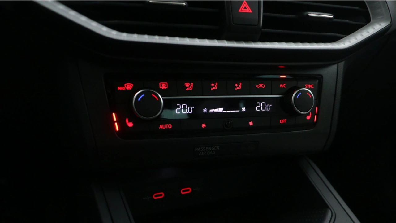 SEAT Ibiza 1.0 EcoTSI FR Business Connect / Demonstratievoertuig