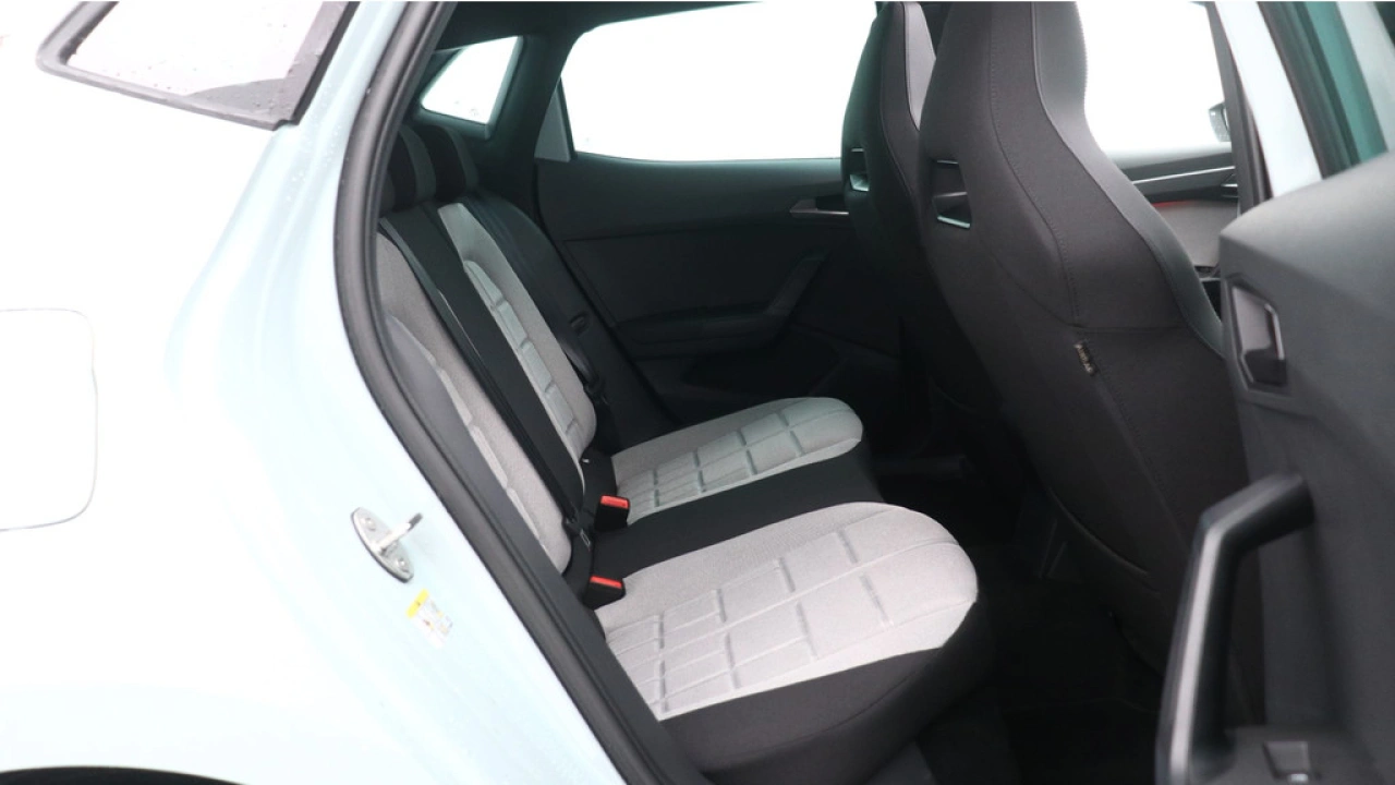 SEAT Ibiza 1.0 EcoTSI FR Business Connect / Demonstratievoertuig