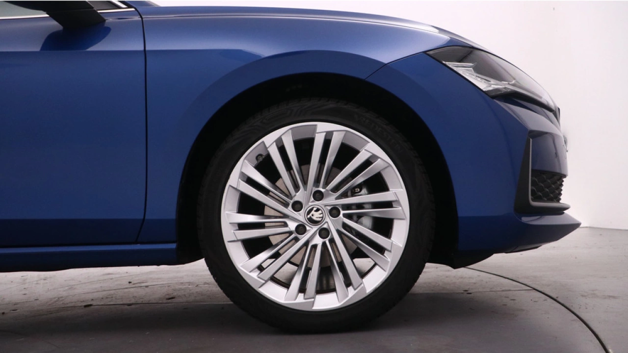 Škoda Superb 1.5 TSI MHEV Business Edition / Demonstratievoertuig