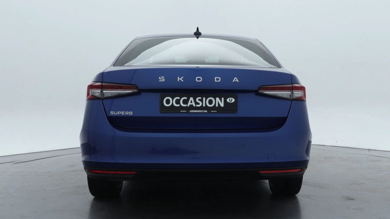 Škoda Superb 1.5 TSI MHEV Business Edition / Demonstratievoertuig