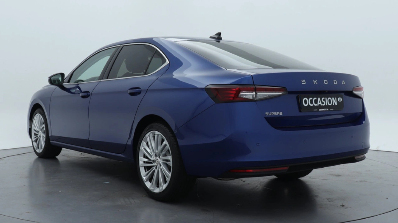Škoda Superb 1.5 TSI MHEV Business Edition / Demonstratievoertuig