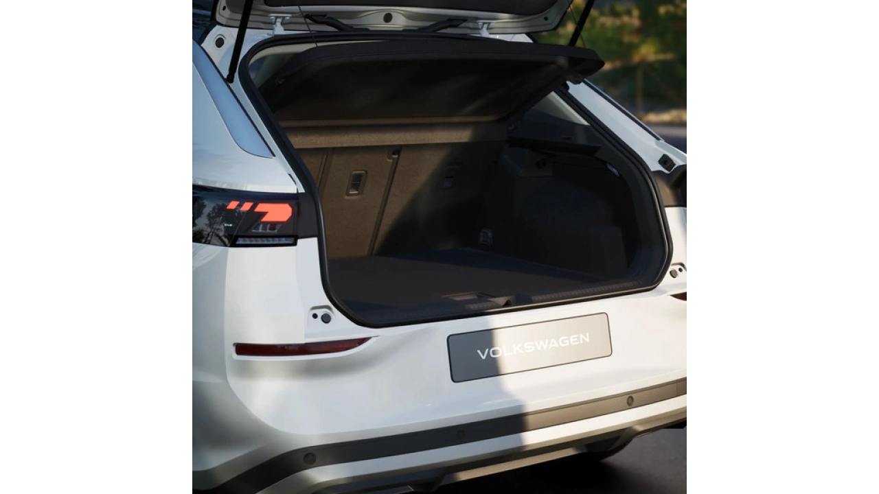 Volkswagen T-Roc 1.5 eTSI 116 7DSG Life First Edition