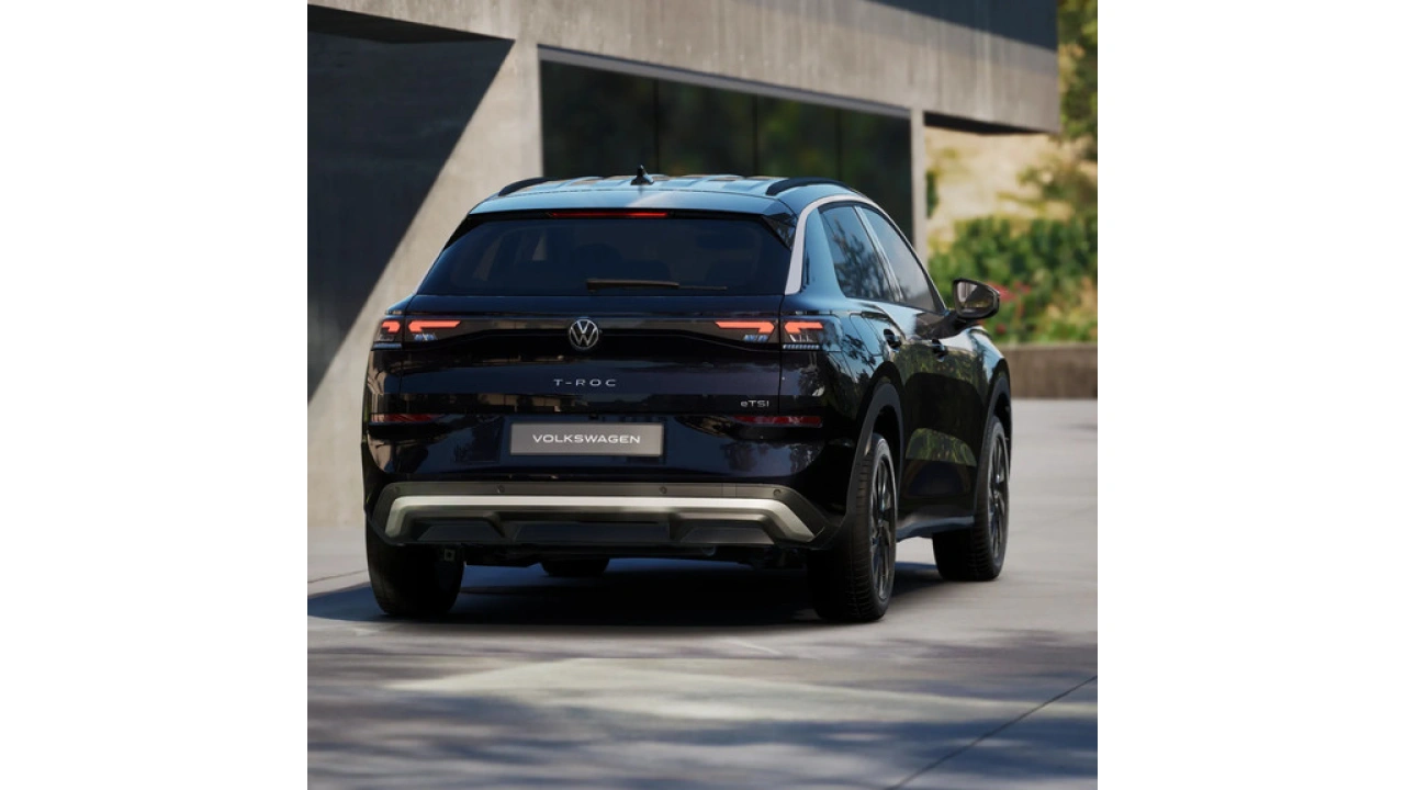 Volkswagen T-Roc 1.5 eTSI 116 7DSG Life First Edition