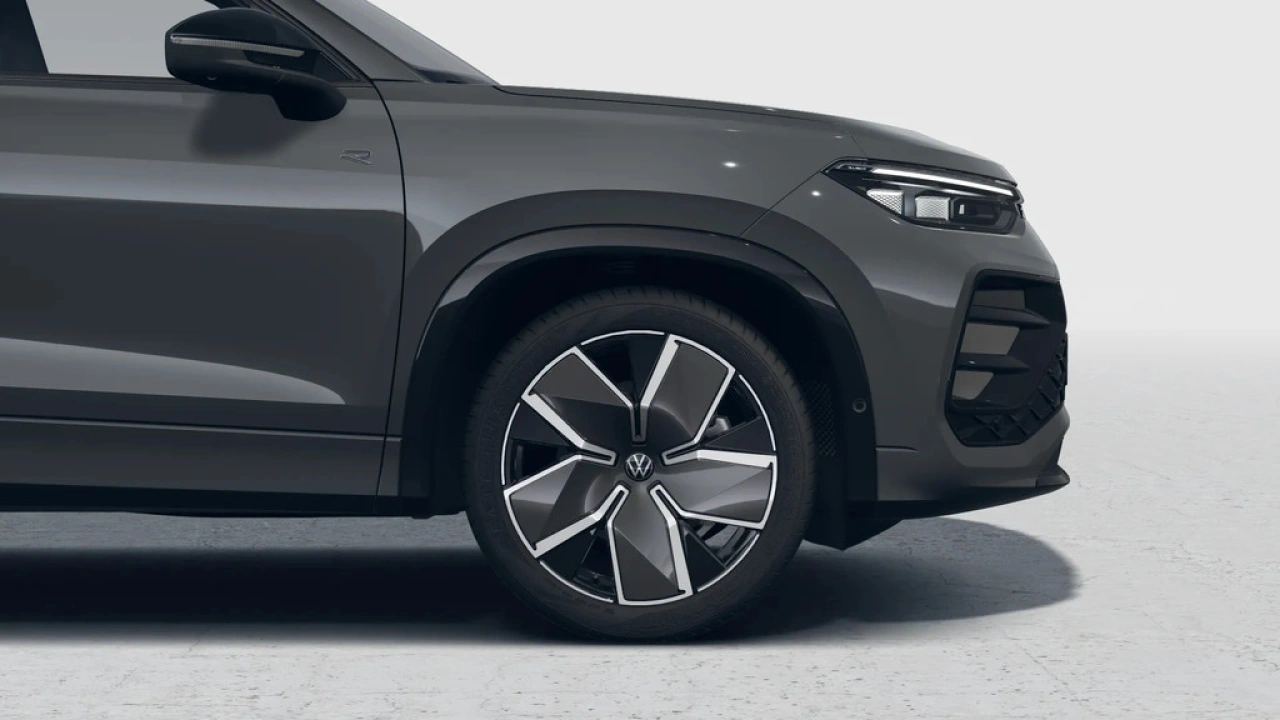 Volkswagen Tayron 1.5 eHybrid 272 6DSG R-Line Edition