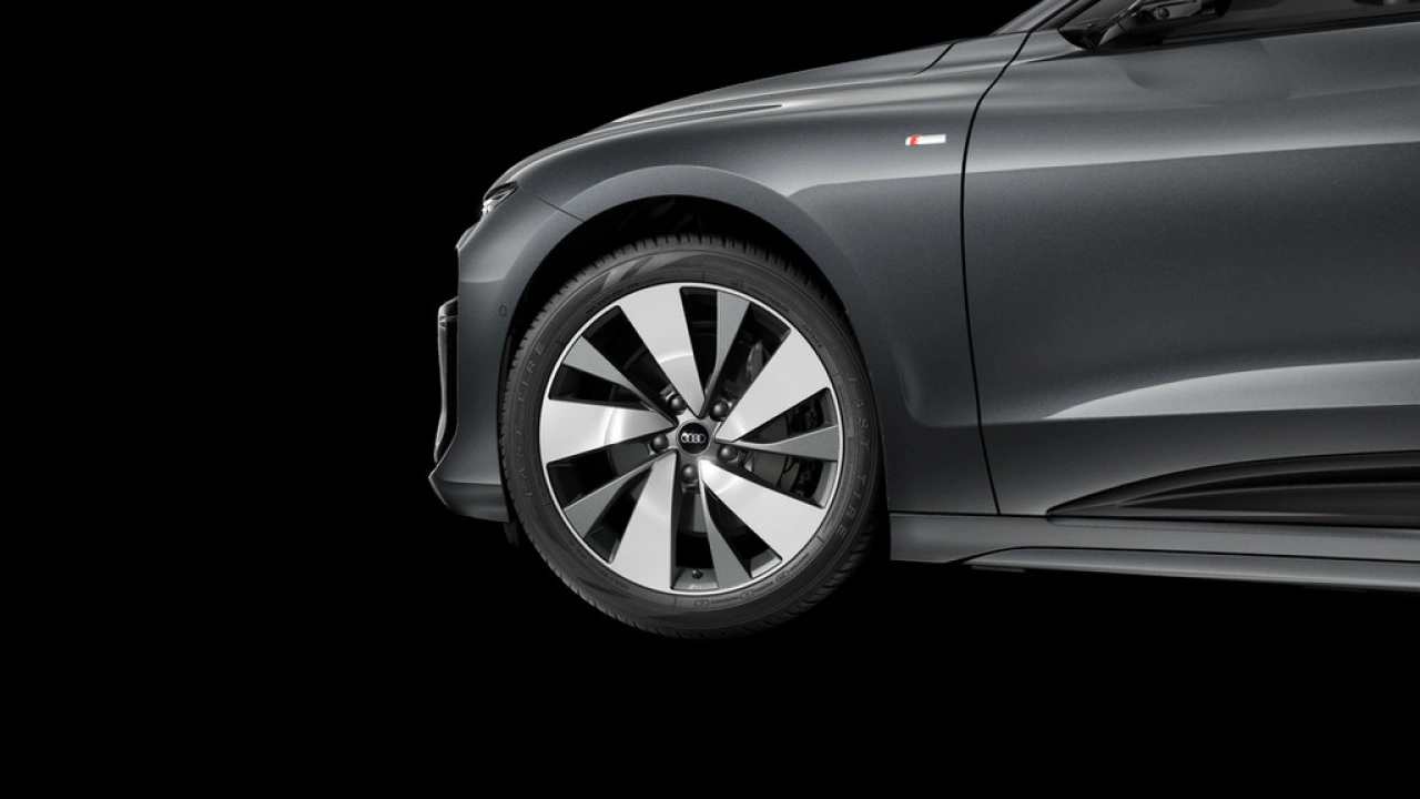 Audi A6 Avant e-tron 367 1AT S edition