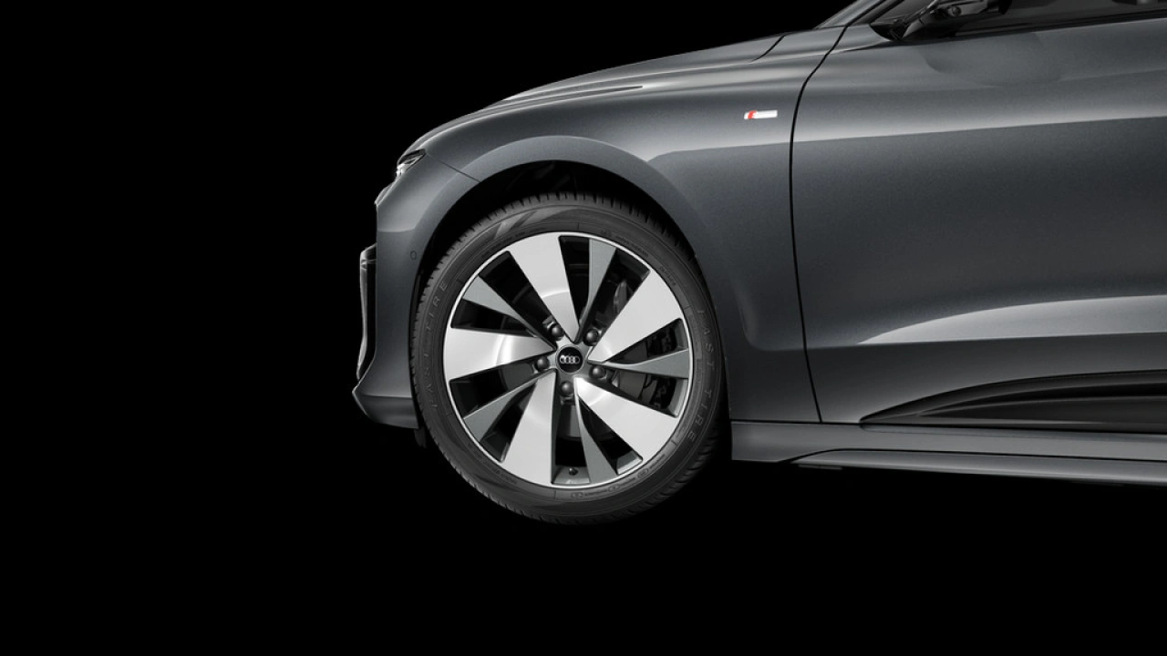 Audi A6 Avant e-tron 367 1AT S edition