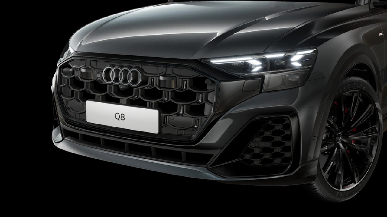 Audi Q8 60 TFSI e 490 Tiptronic Pro Line S Competition