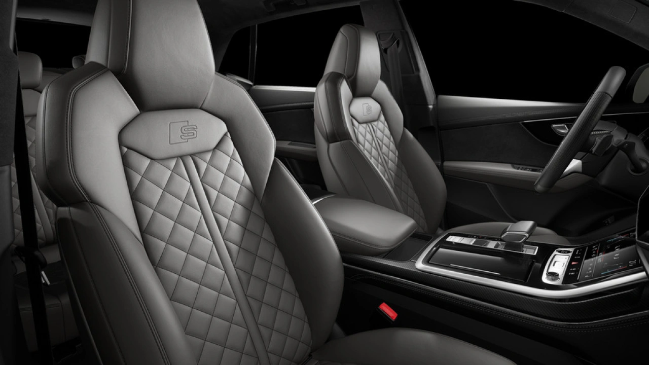 Audi Q8 60 TFSI e 490 Tiptronic Pro Line S Competition