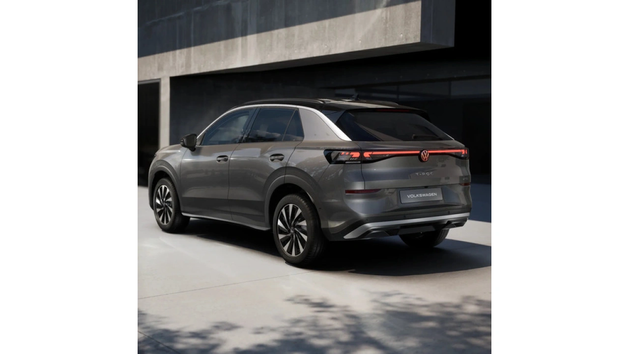 Volkswagen T-Roc 1.5 eTSI 116 7DSG Life First Edition