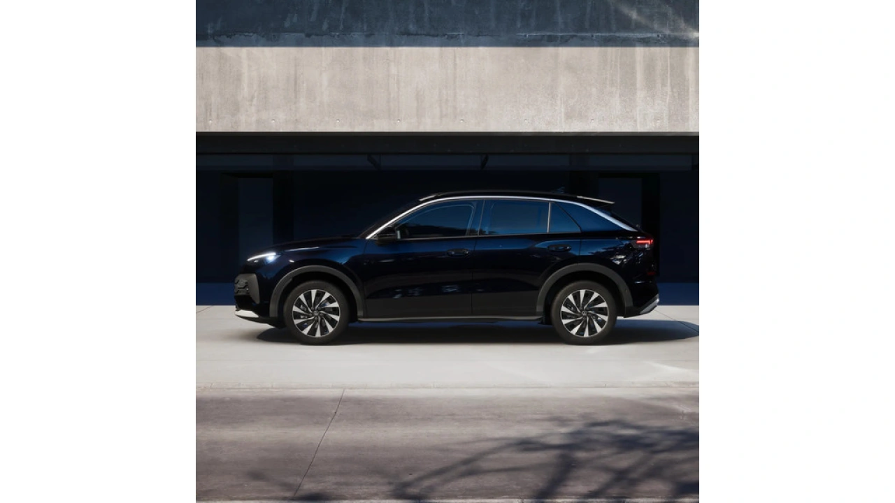 Volkswagen T-Roc 1.5 eTSI 116 7DSG Life First Edition