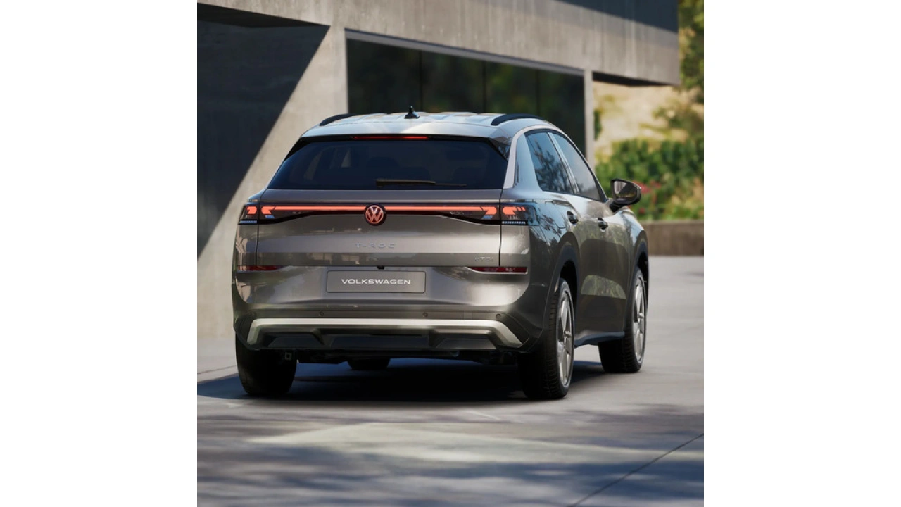 Volkswagen T-Roc 1.5 eTSI 116 7DSG Life First Edition