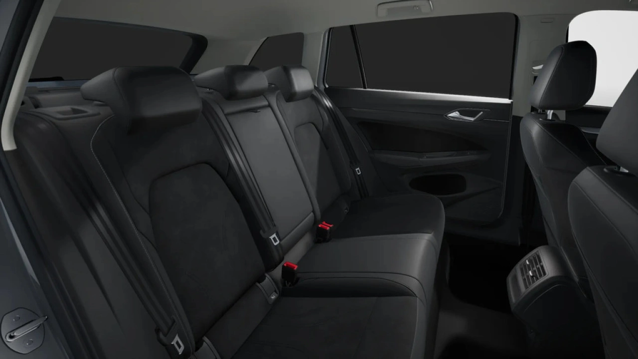 Volkswagen Golf Variant 1.5 eTSI 116 7DSG Life Edition