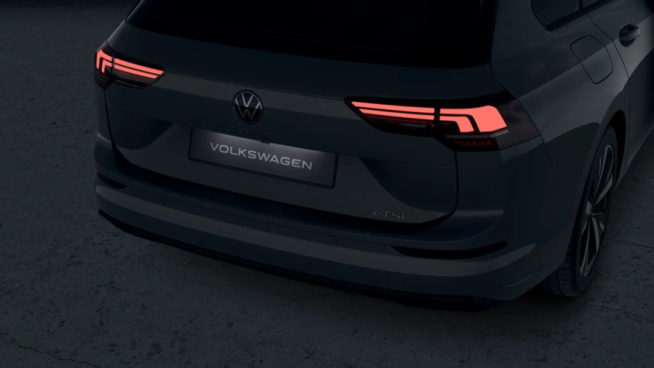 Volkswagen Golf Variant 1.5 eTSI 116 7DSG Life Edition