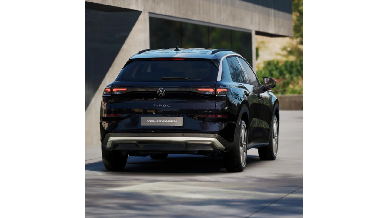 Volkswagen T-Roc 1.5 eTSI 116 7DSG Life First Edition