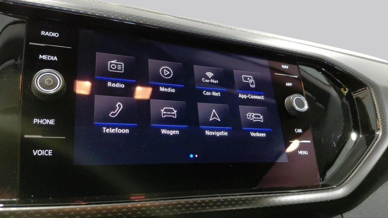 Volkswagen T-Cross 1.0 TSI Life | Multimedia | Climatronic |