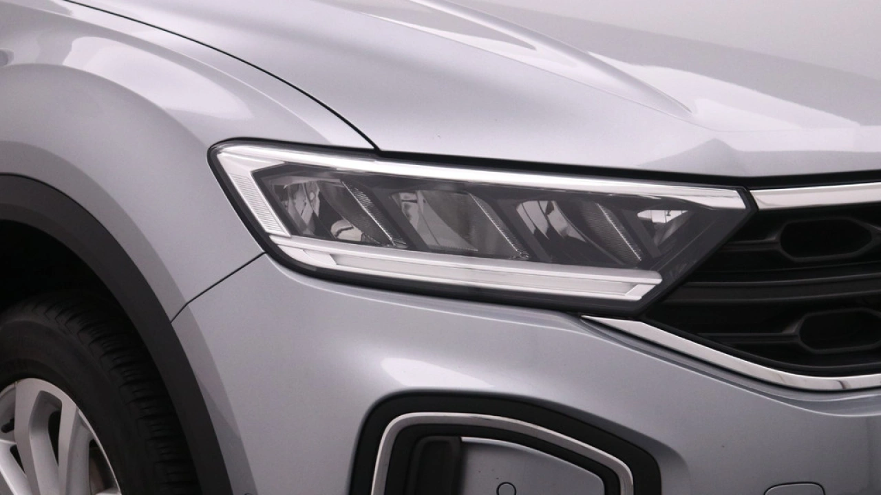 Volkswagen T-Roc 1.5 TSI 150pk DSG Life Edition App Connect