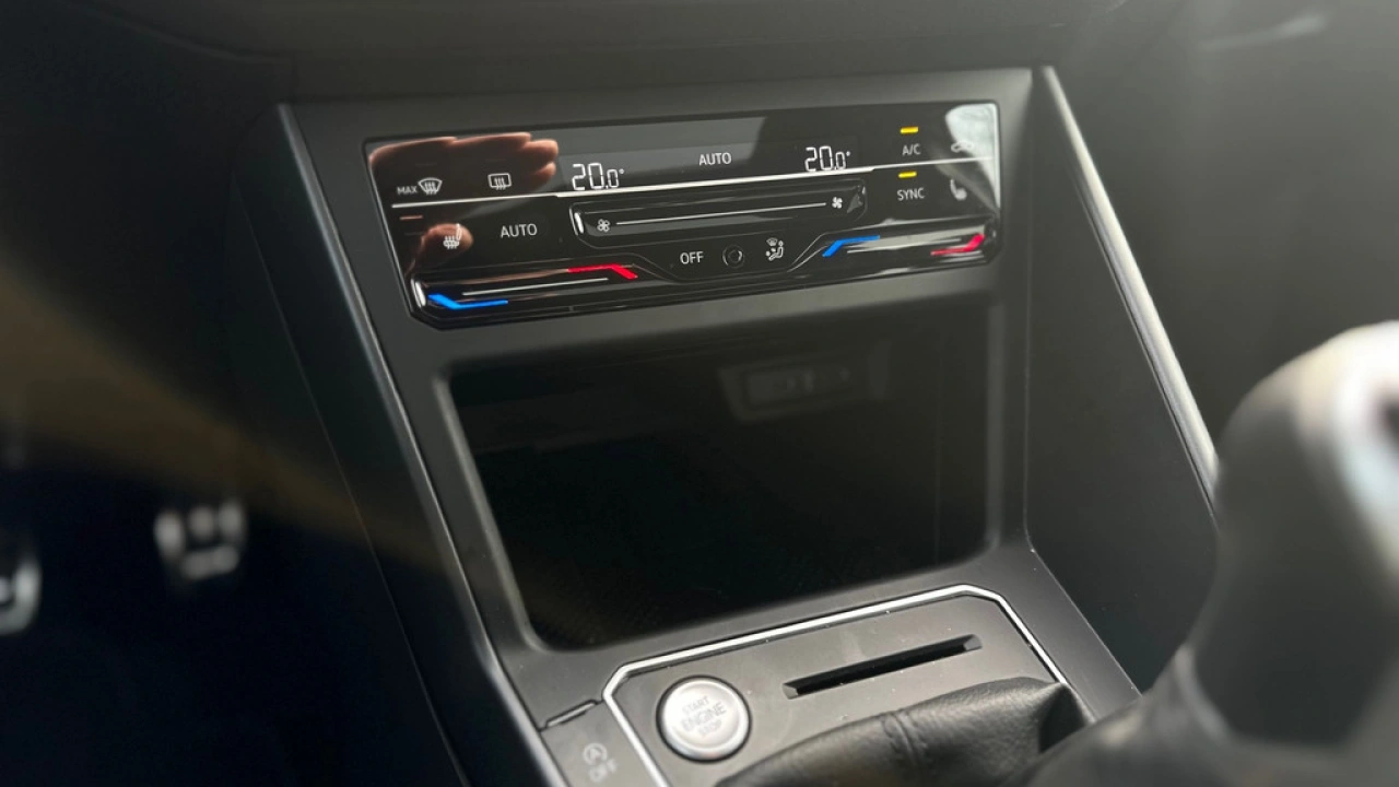 Volkswagen Polo 1.0 TSI 95pk R-Line Business Panoramadak Beats