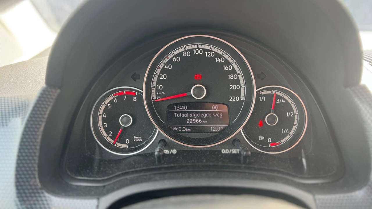 Volkswagen up! 1.0 65pk Airco Bluetooth Lane Assist