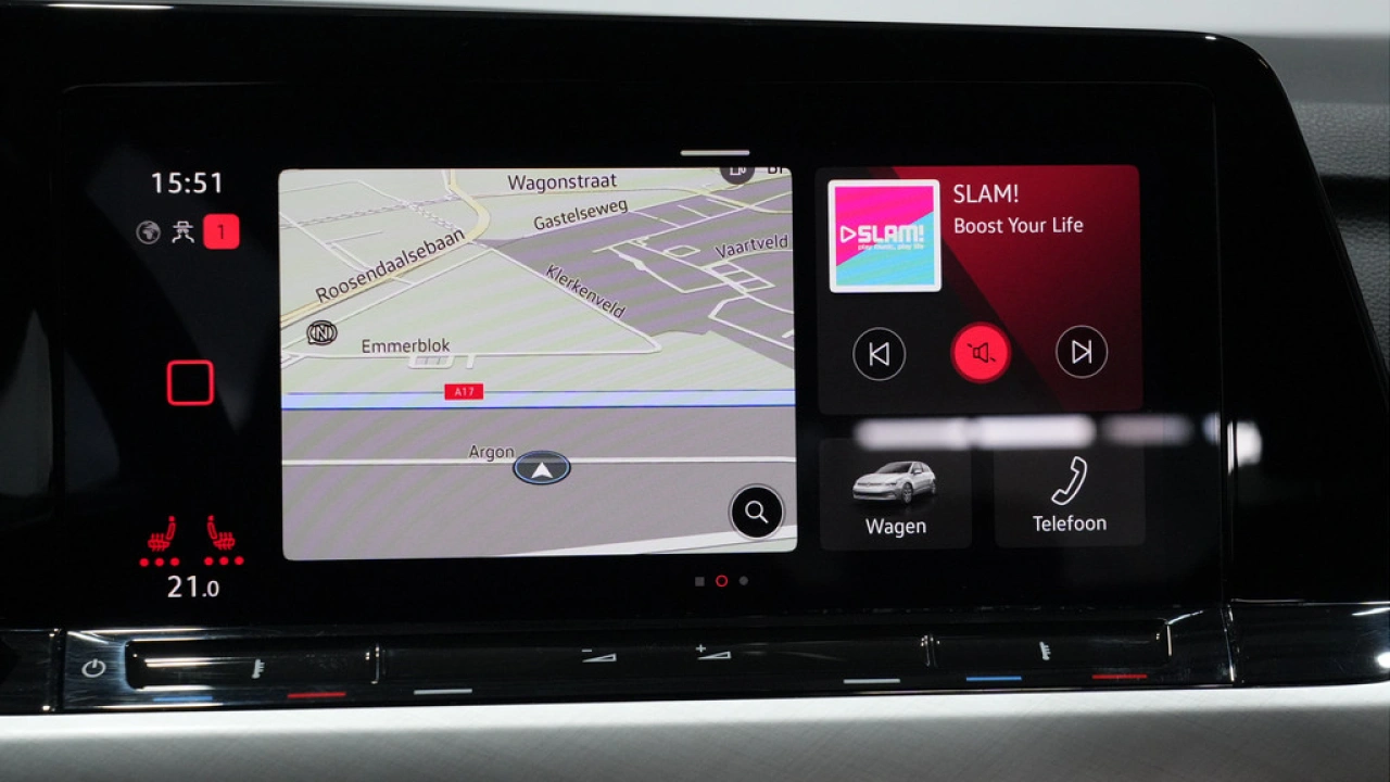 Volkswagen Golf 1.0 eTSI 110pk DSG Life Business