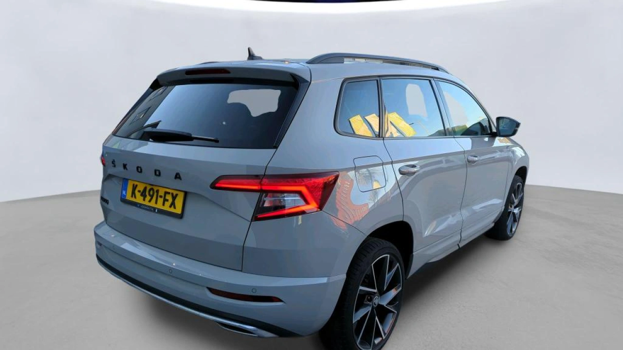 Škoda Karoq 1.5 TSI 150pk ACT Sportline Business DSG