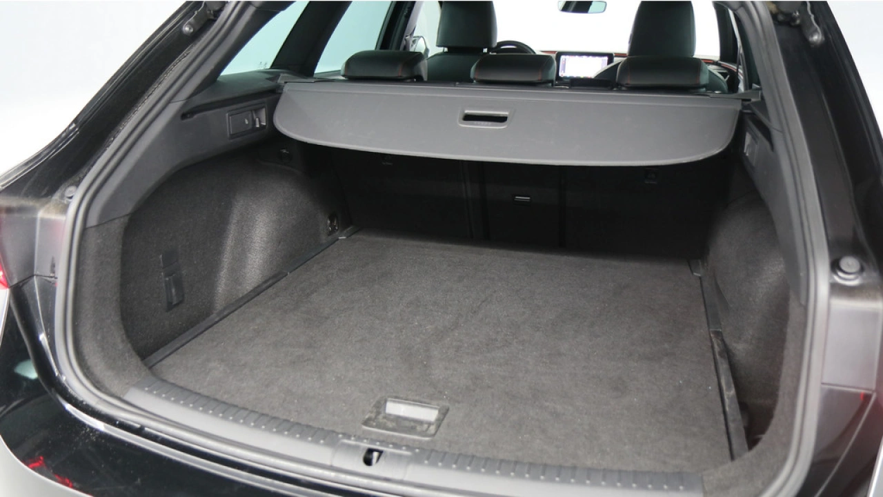 SEAT Leon Sportstourer 1.5 TSI 150pk FR Launch Edition