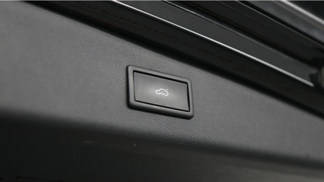 SEAT Leon Sportstourer 1.5 TSI 150pk FR Launch Edition