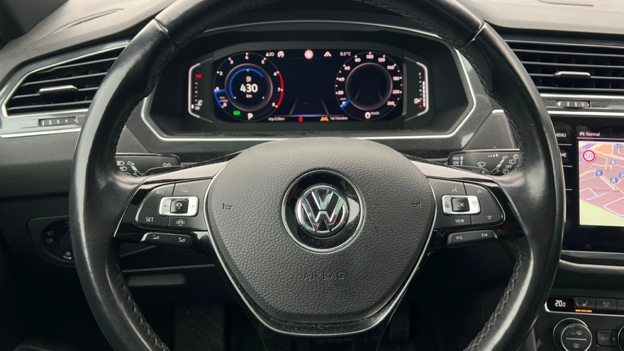 Volkswagen Tiguan Allspace 1.5 TSI 150pk DSG Highline Business R 7p. Panoramadak Trekhaak