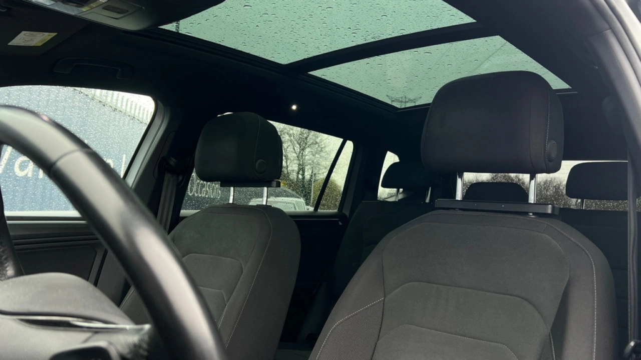 Volkswagen Tiguan Allspace 1.5 TSI 150pk DSG Highline Business R 7p. Panoramadak Trekhaak