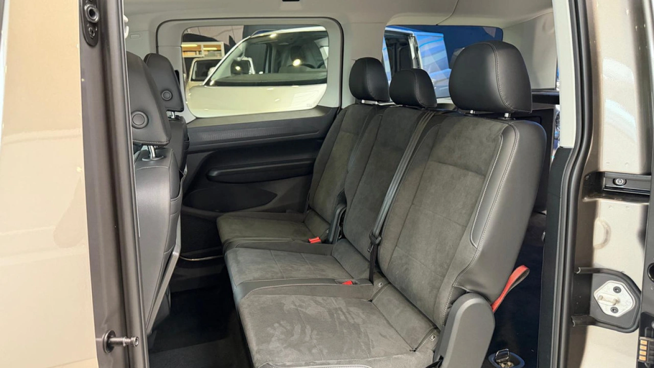 VW Bedrijfswagens CADDY KOMBI Maxi L2H1 PHEV 1.5TSI eHybrid 115pk DSG Style