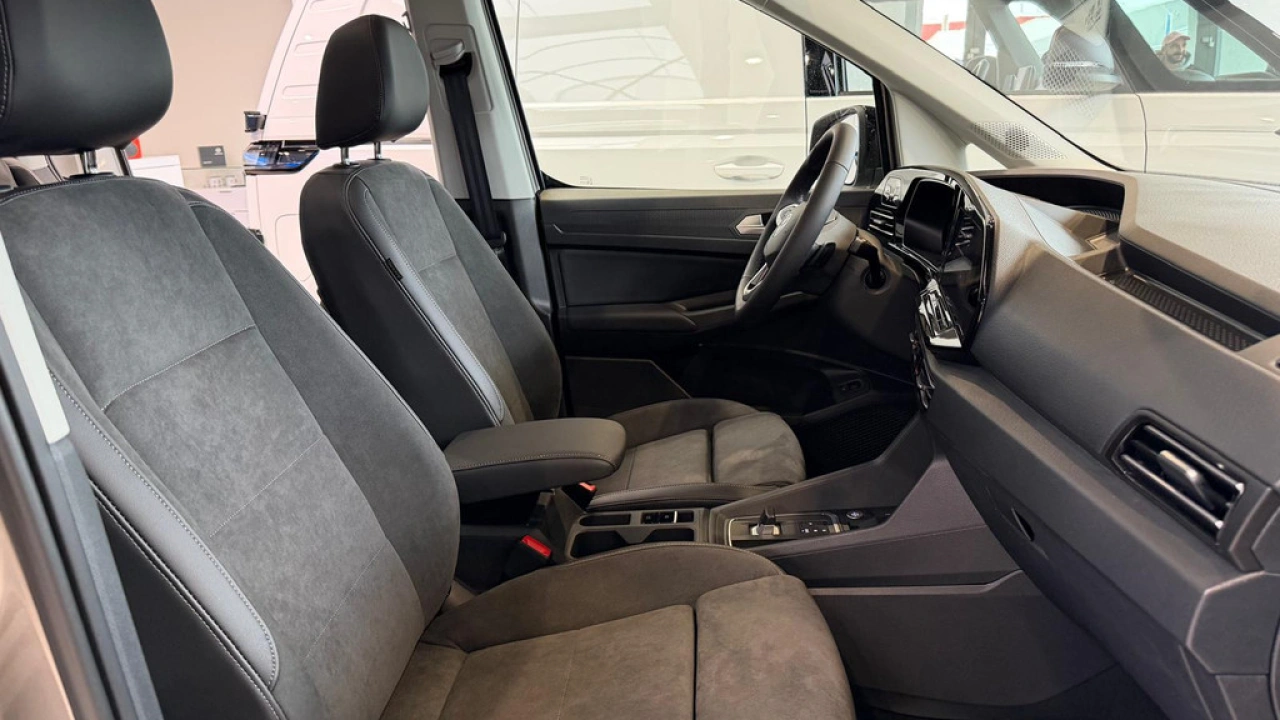 VW Bedrijfswagens CADDY KOMBI Maxi L2H1 PHEV 1.5TSI eHybrid 115pk DSG Style