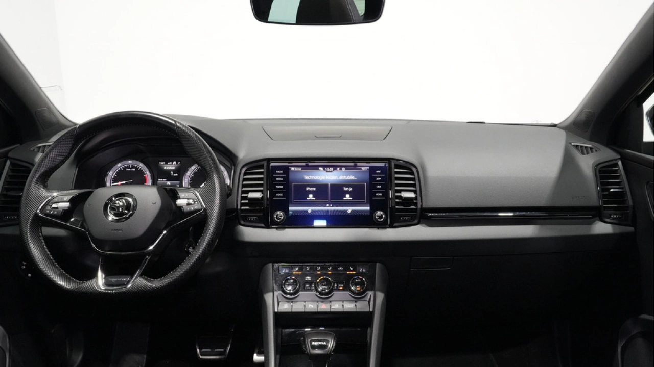 Škoda Karoq 1.5 TSI ACT Sportline Business
