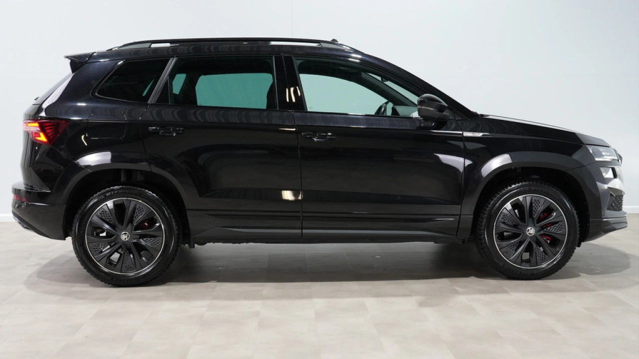 Škoda Karoq 1.5 TSI ACT Sportline Business