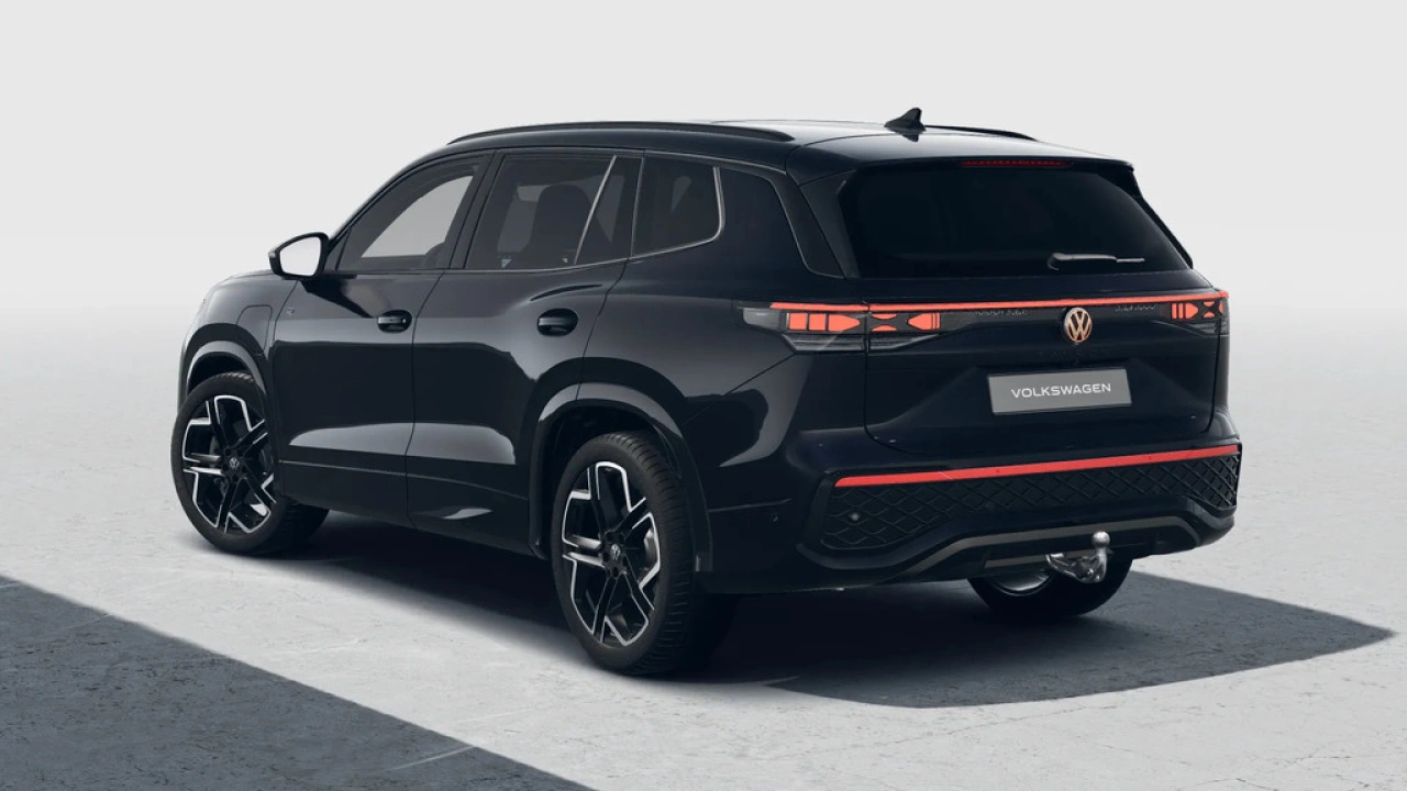 Volkswagen Tayron 1.5 eHybrid 272 6DSG R-Line Edition