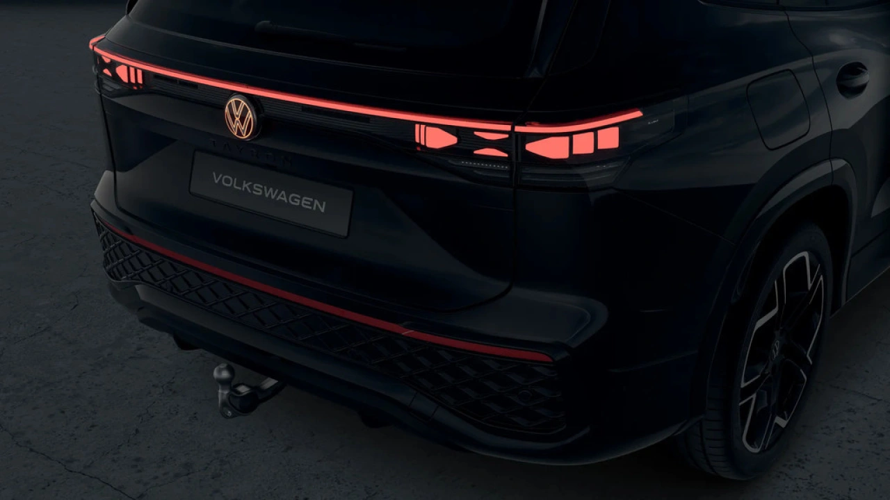 Volkswagen Tayron 1.5 eHybrid 272 6DSG R-Line Edition