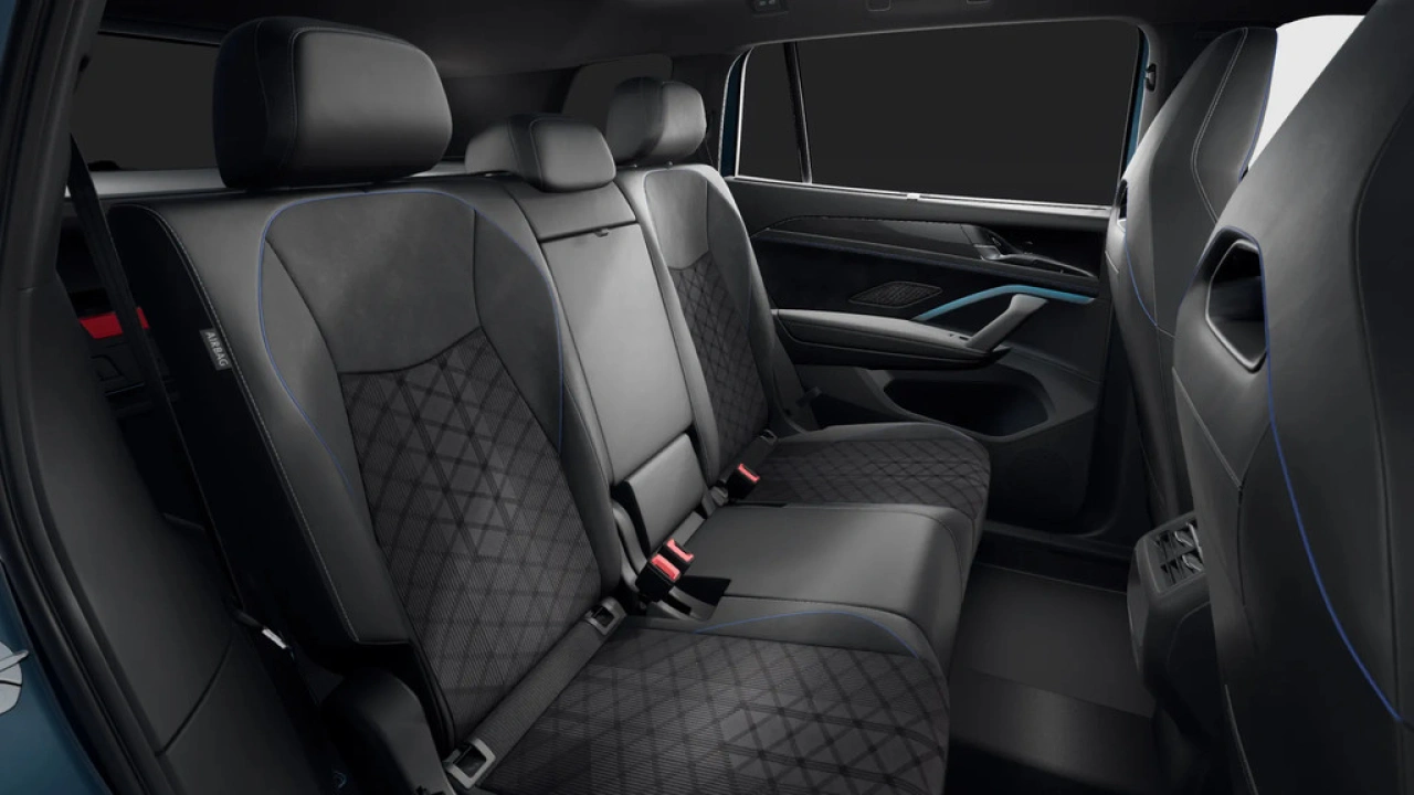 Volkswagen Tayron 1.5 eHybrid 272 6DSG R-Line Edition