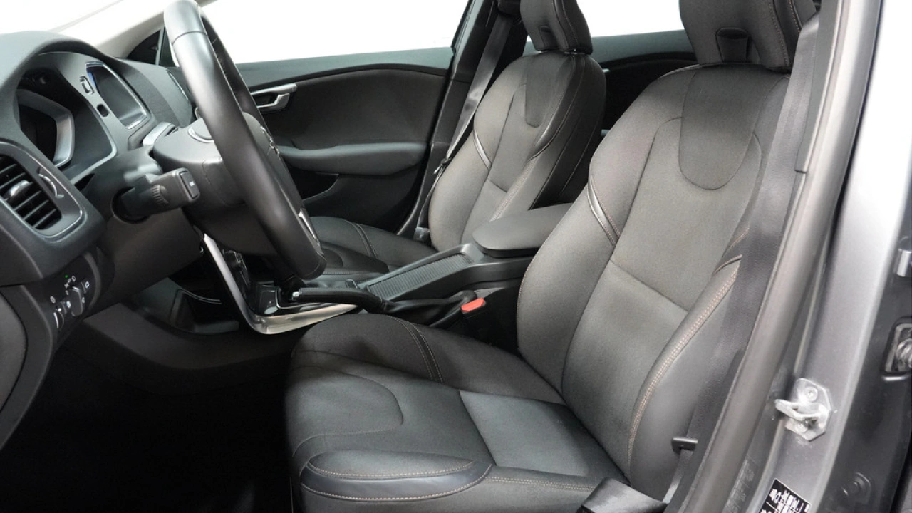 Volvo V40 Cross Country 1.5 T3 150pk Automaat Nordic